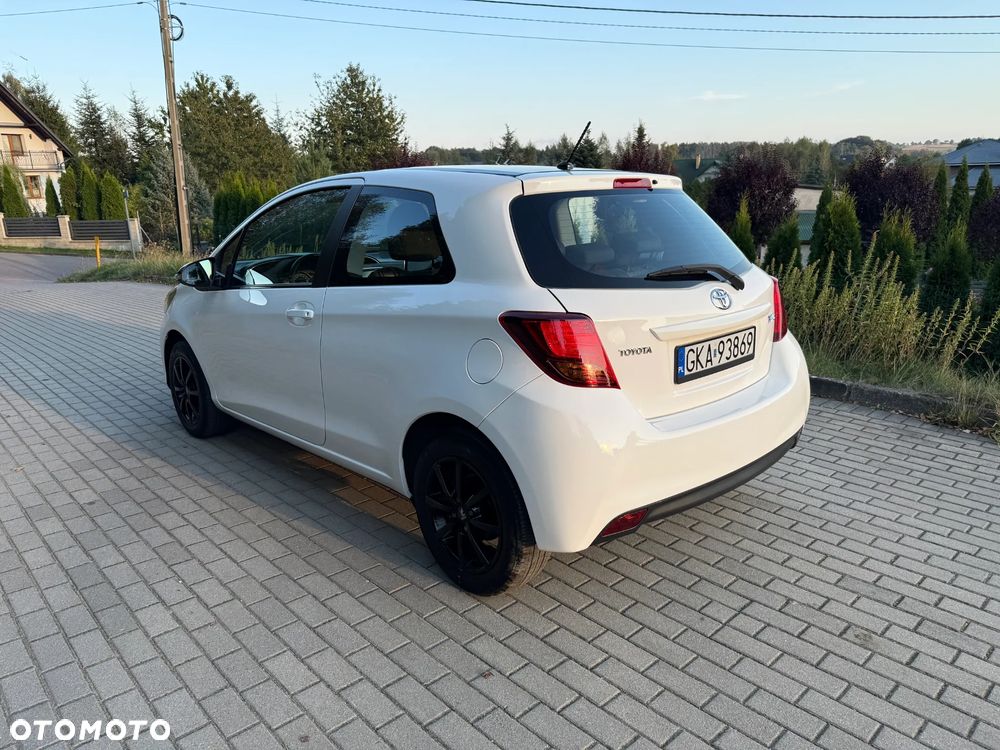 Toyota Yaris 1.0 Premium EU6 - 4