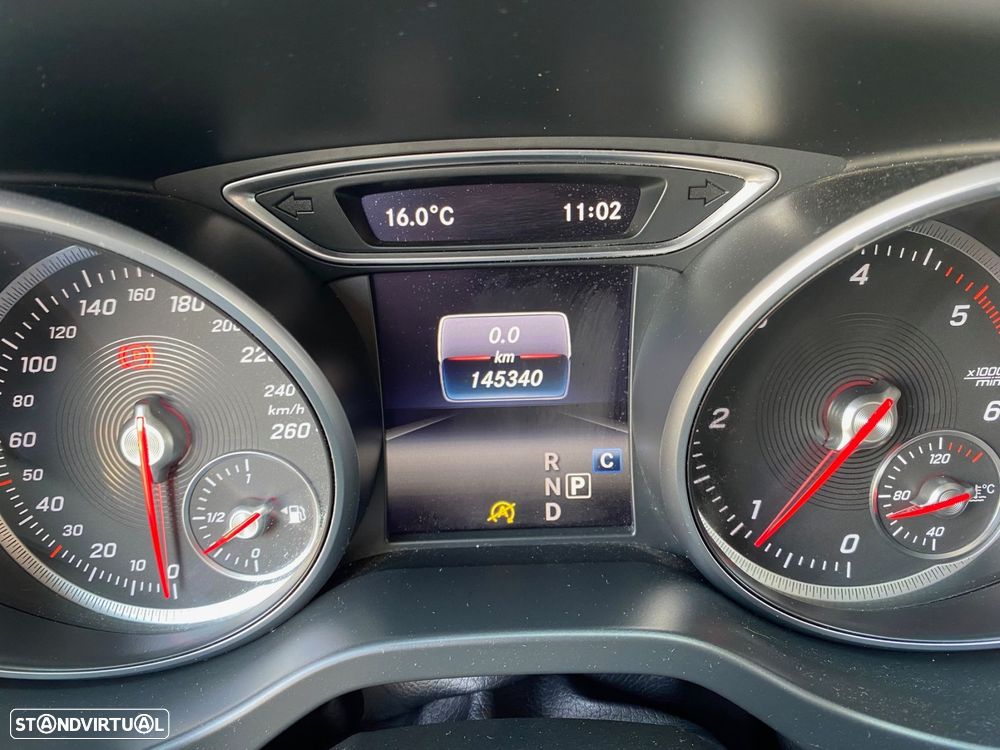 Mercedes-Benz CLA 180 - 29