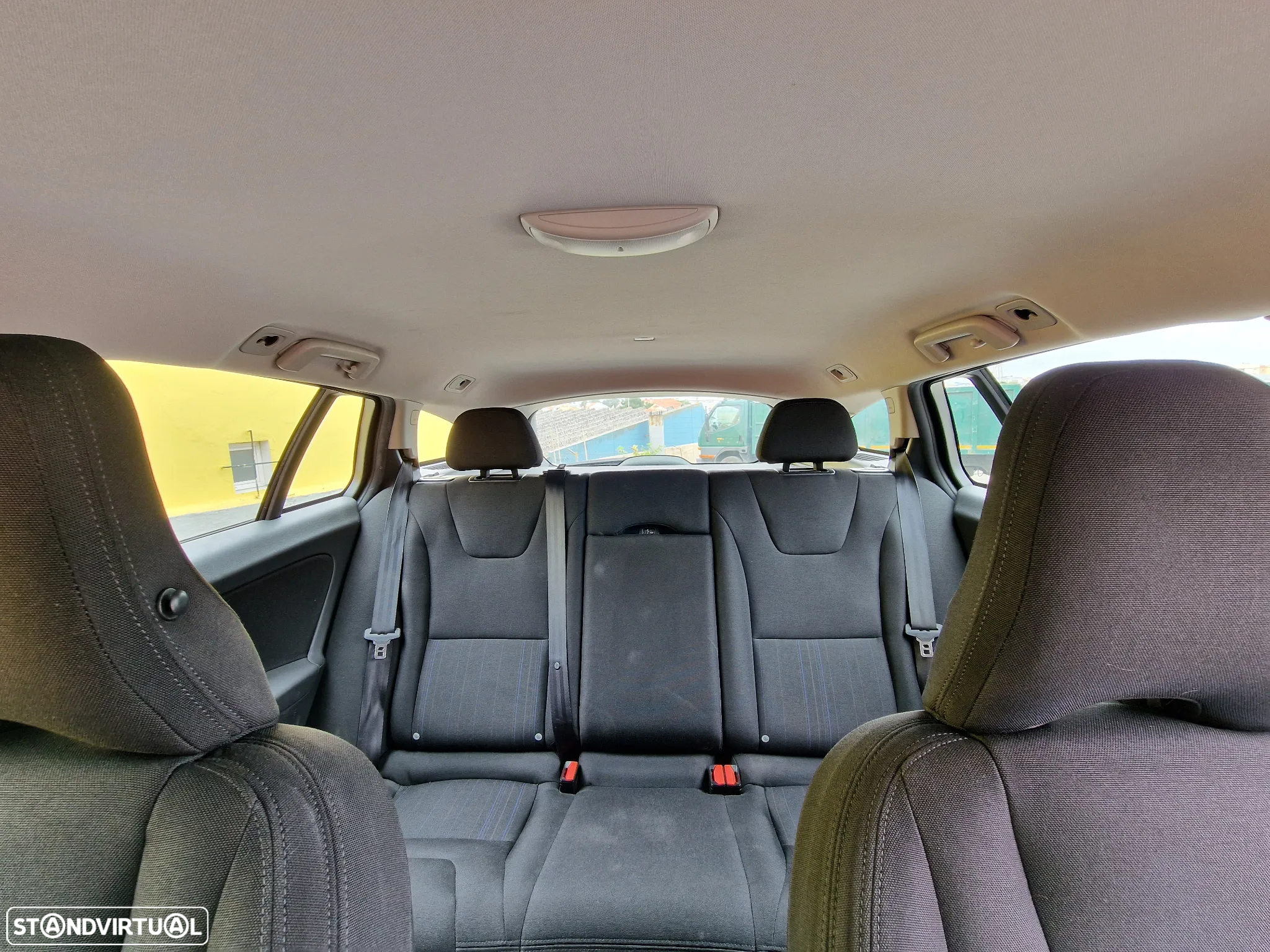 Volvo V60 1.6 D2 Drive Kinetic Start/Stop - 14