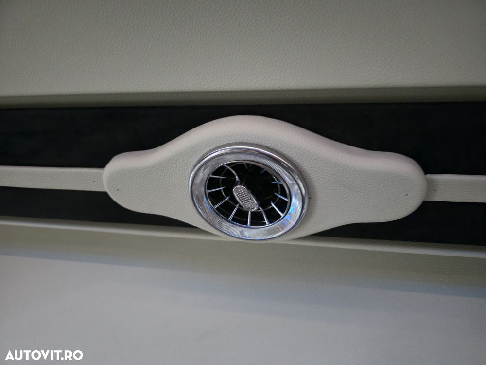 Mercedes-Benz Sprinter - 30