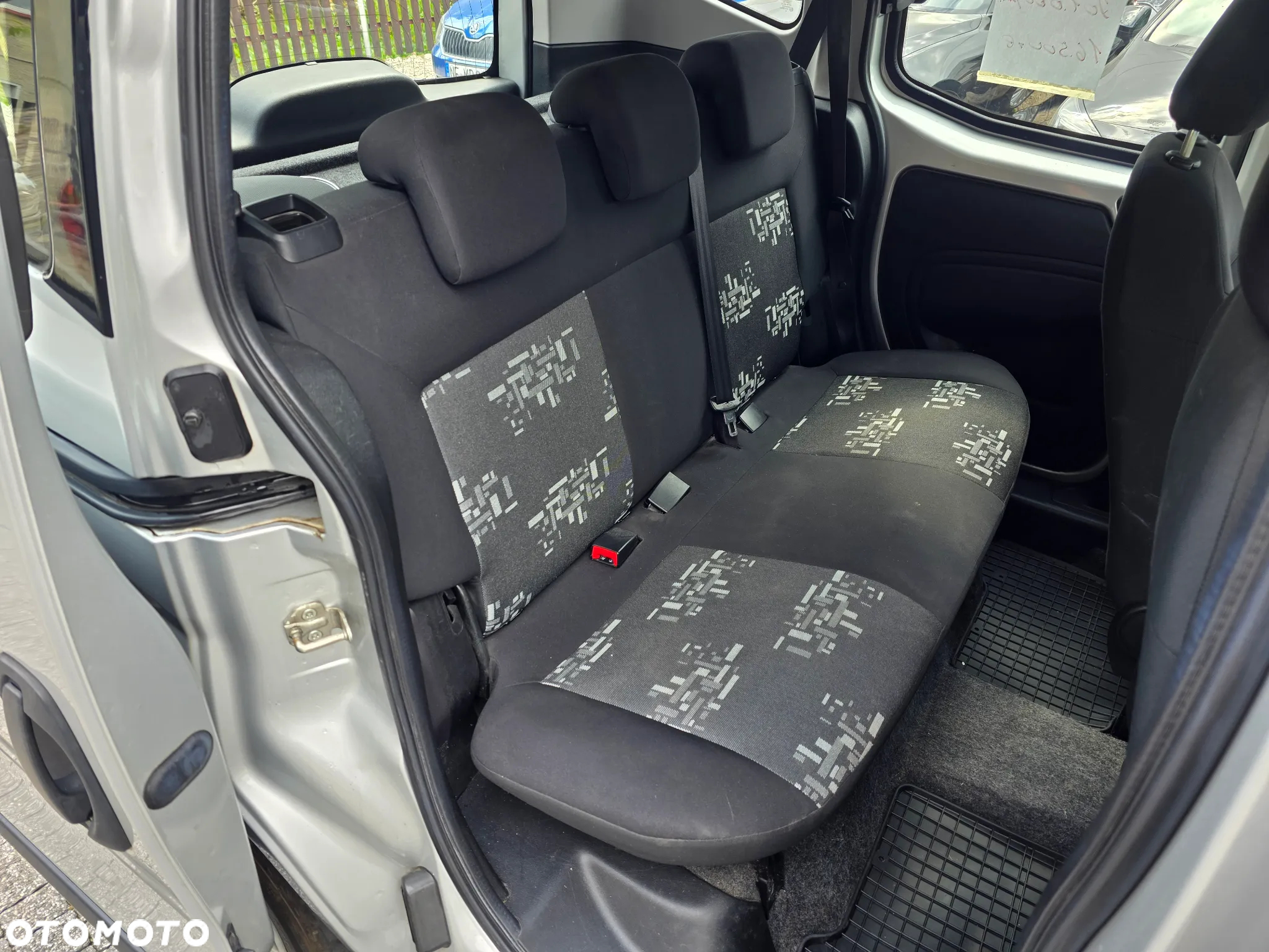 Fiat Qubo 1.4 8V MyLife - 11