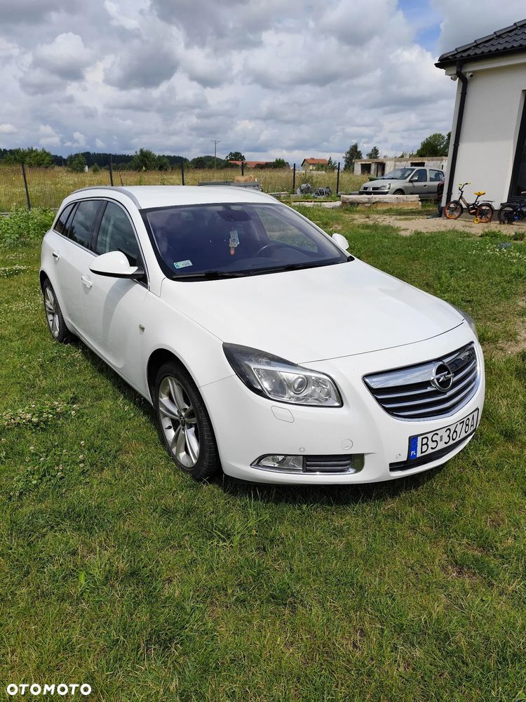 Opel Insignia 2.0 Turbo - 1