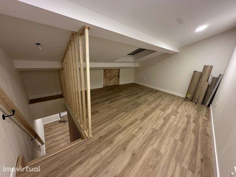 Lote Moradia t2+t1+anexo com exterior 160m2 completamente nova - Grande imagem: 5/7