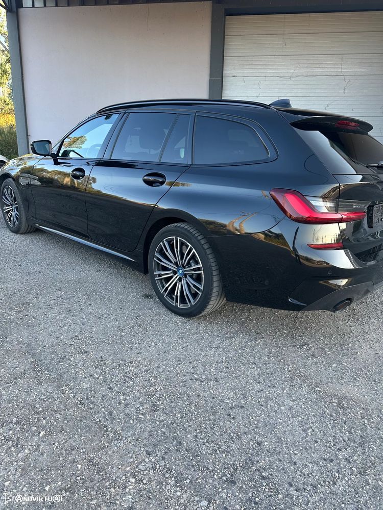 BMW 330 e Pack Desportivo M Auto - 5