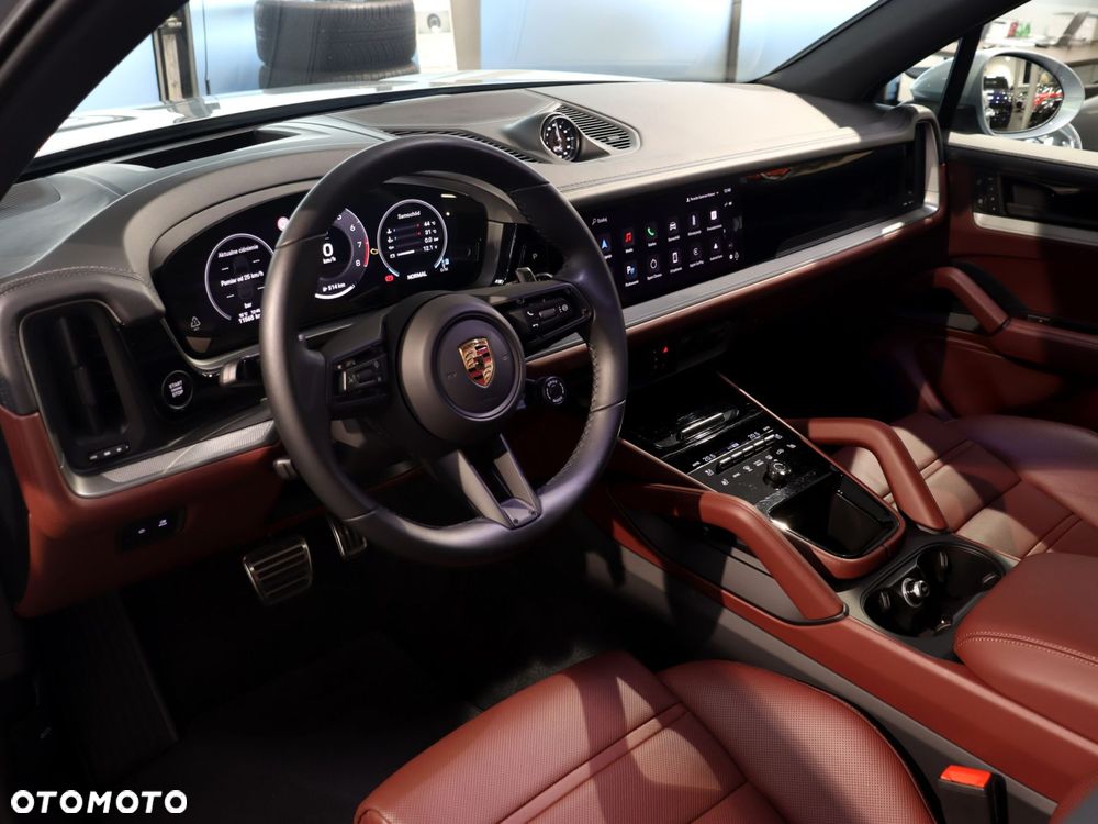 Porsche Cayenne S - 17