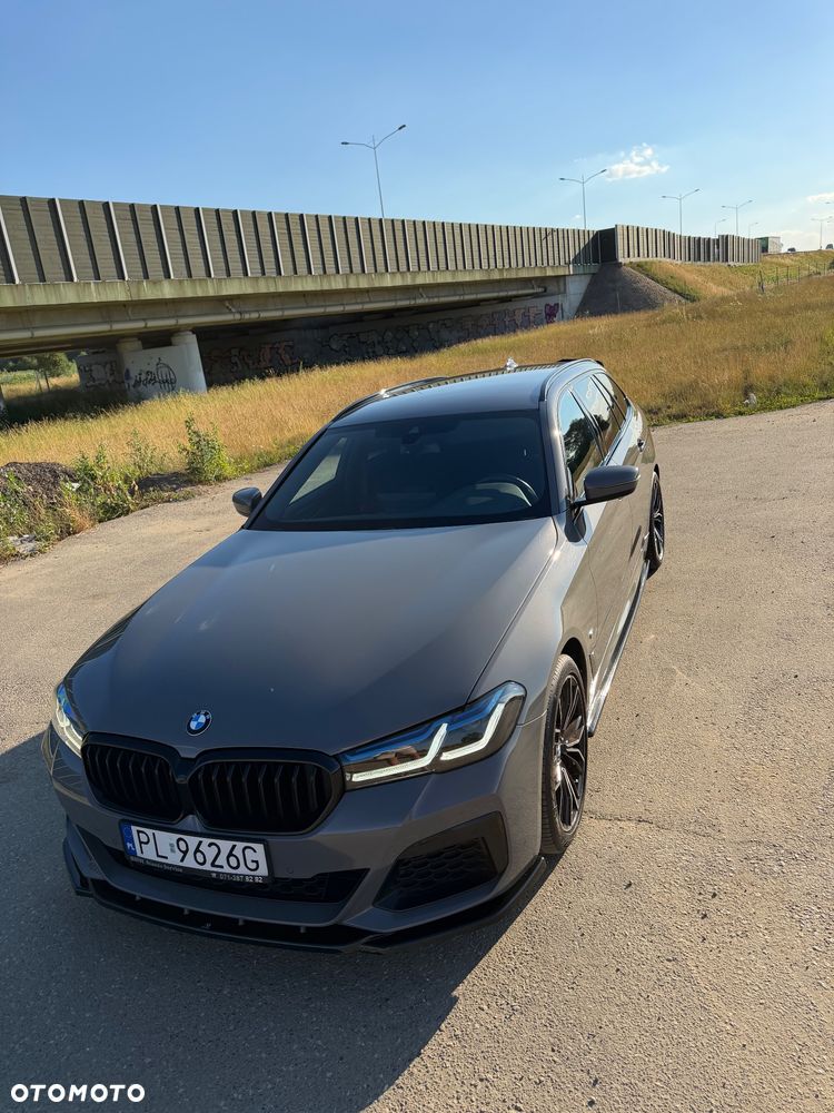 BMW Seria 5 520d xDrive mHEV M Sport sport - 4