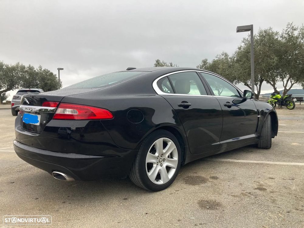 Jaguar XF 3.0 D V6 S Luxury - 5