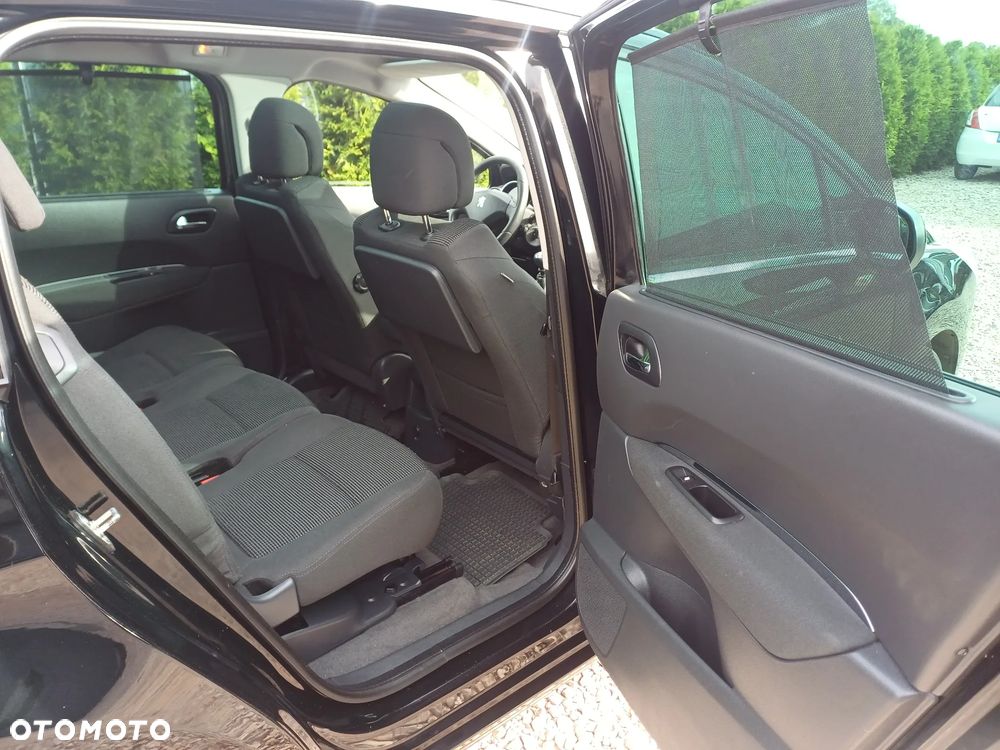 Peugeot 5008 - 13