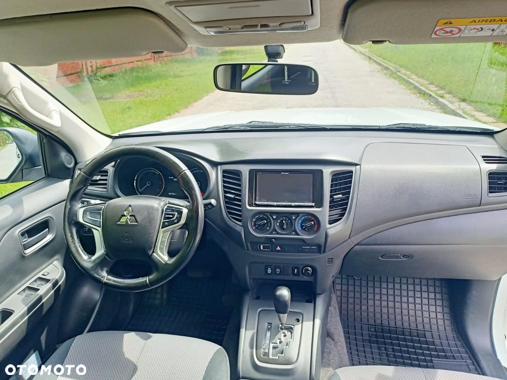 Mitsubishi L200 Pick Up 4x4 S&S Autm Double Cab Plus - 14