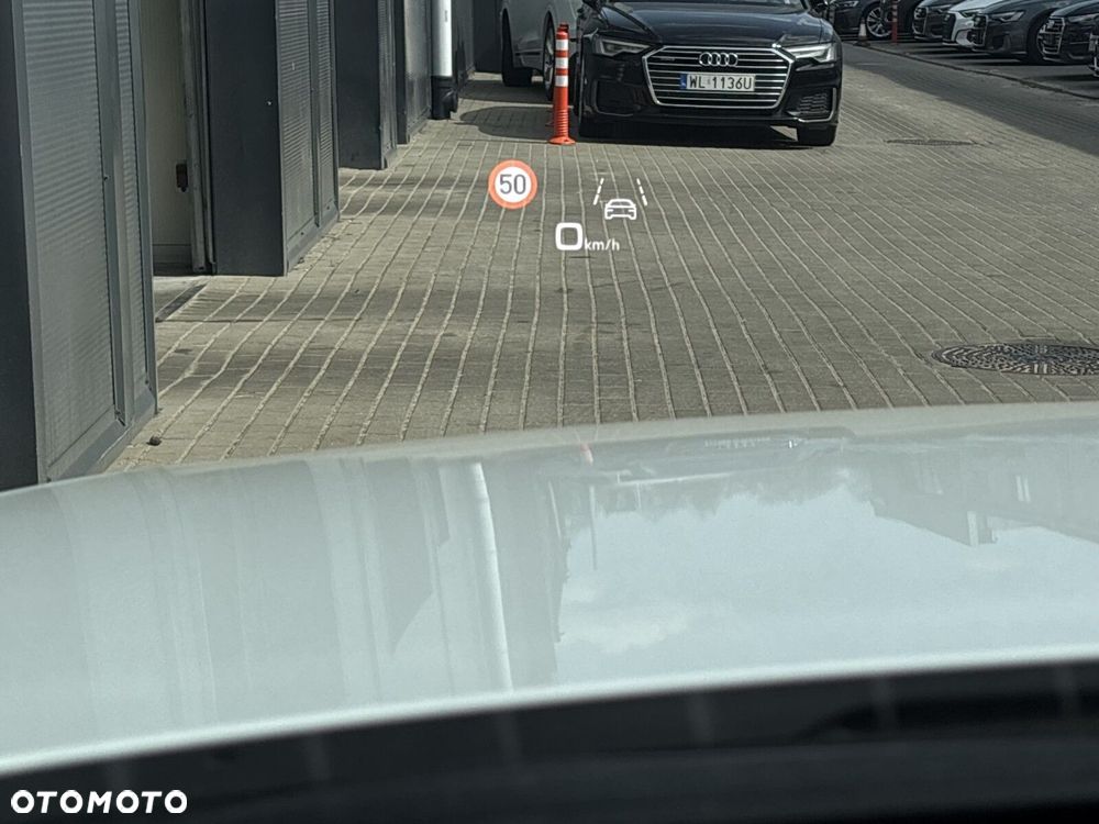 Audi A8 - 18