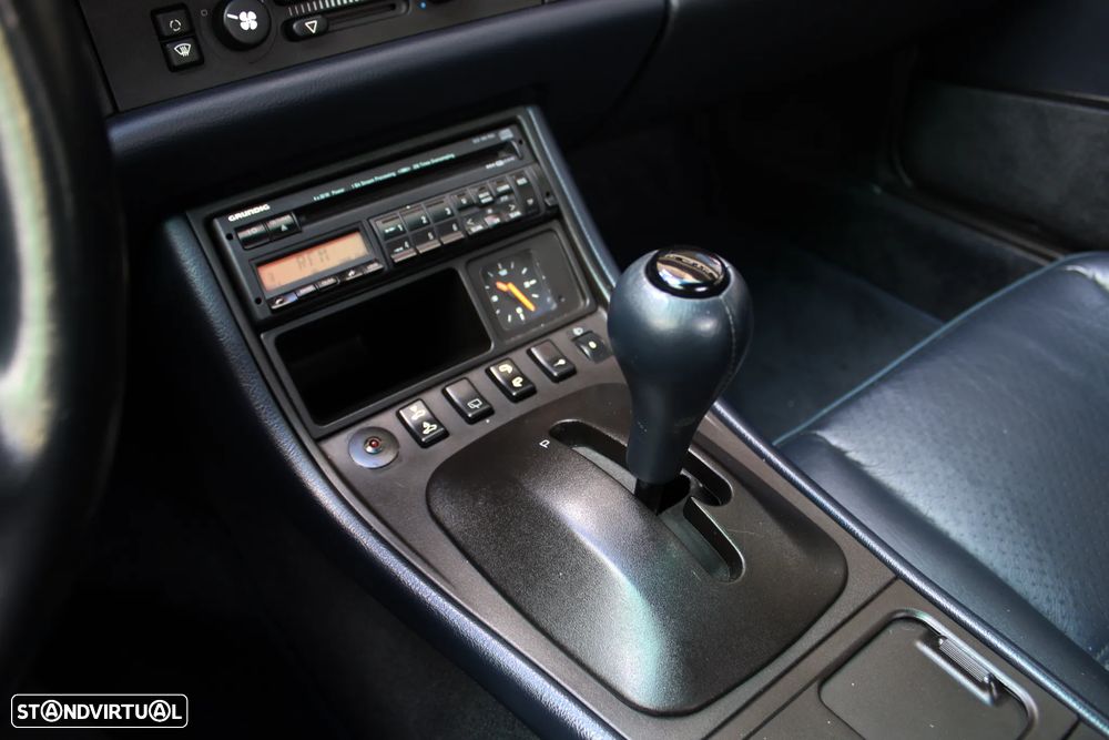 Porsche 968 - 38