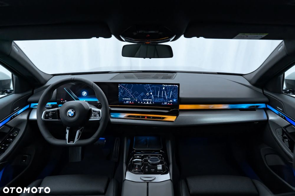 BMW Seria 5 - 35