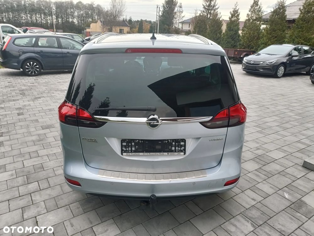 Opel Zafira - 12