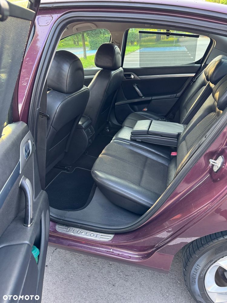 Peugeot 407 - 12