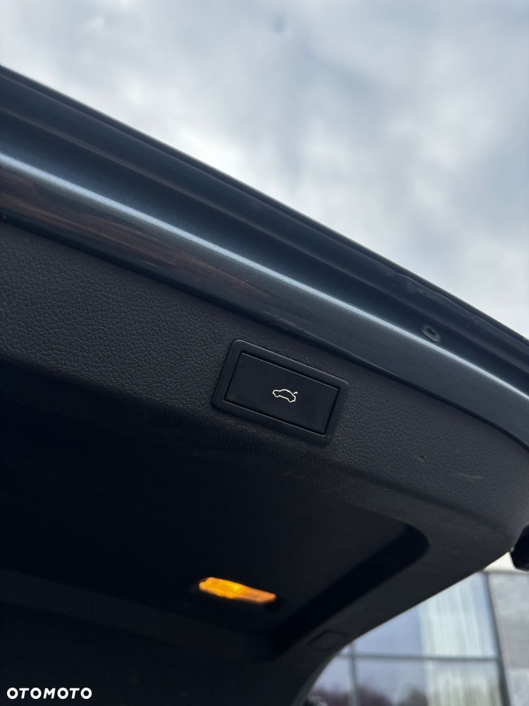 Skoda Superb 2.0 TDI 4x4 DSG L&K - 30