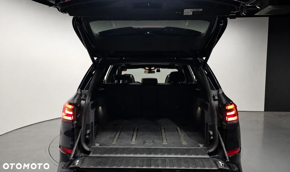 BMW X5 xDrive30d - 17