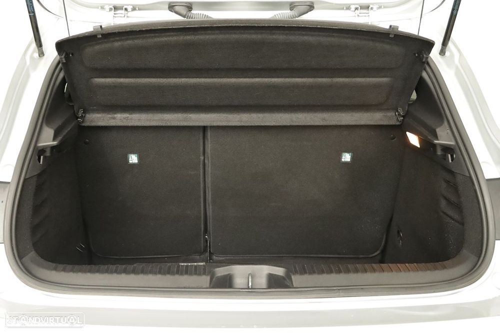 Renault Clio 1.0 TCe Evolution - 25