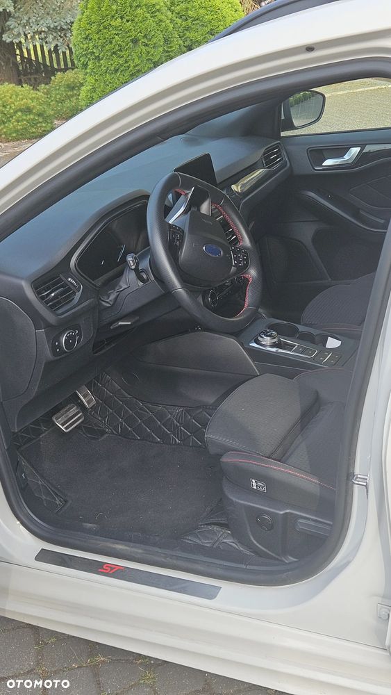 Ford Focus - 9
