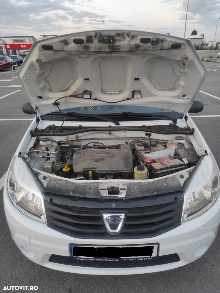 Dacia Sandero 1.2 75CP Acces - 11