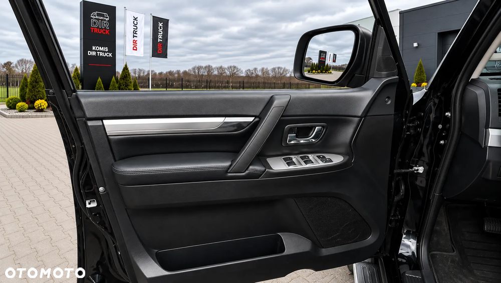 Mitsubishi Pajero 3.2 DID Instyle - 9