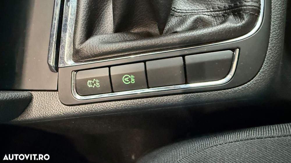Skoda Superb 1.4 TSI Elegance - 25