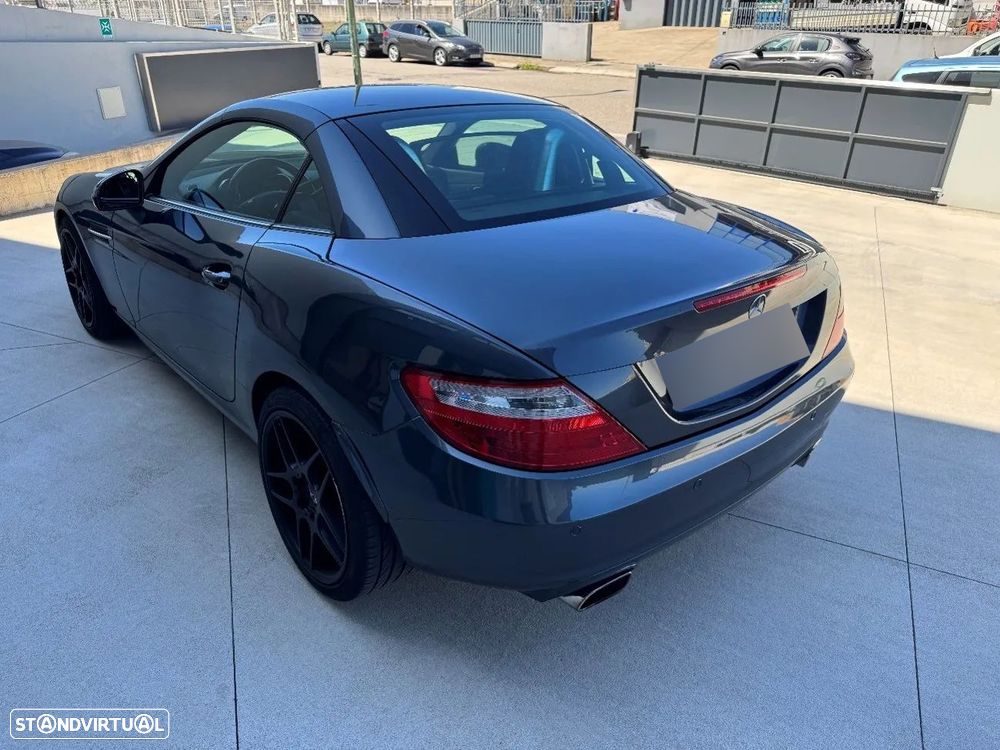 Mercedes-Benz SLK 200 (BlueEFFICIENCY) - 7