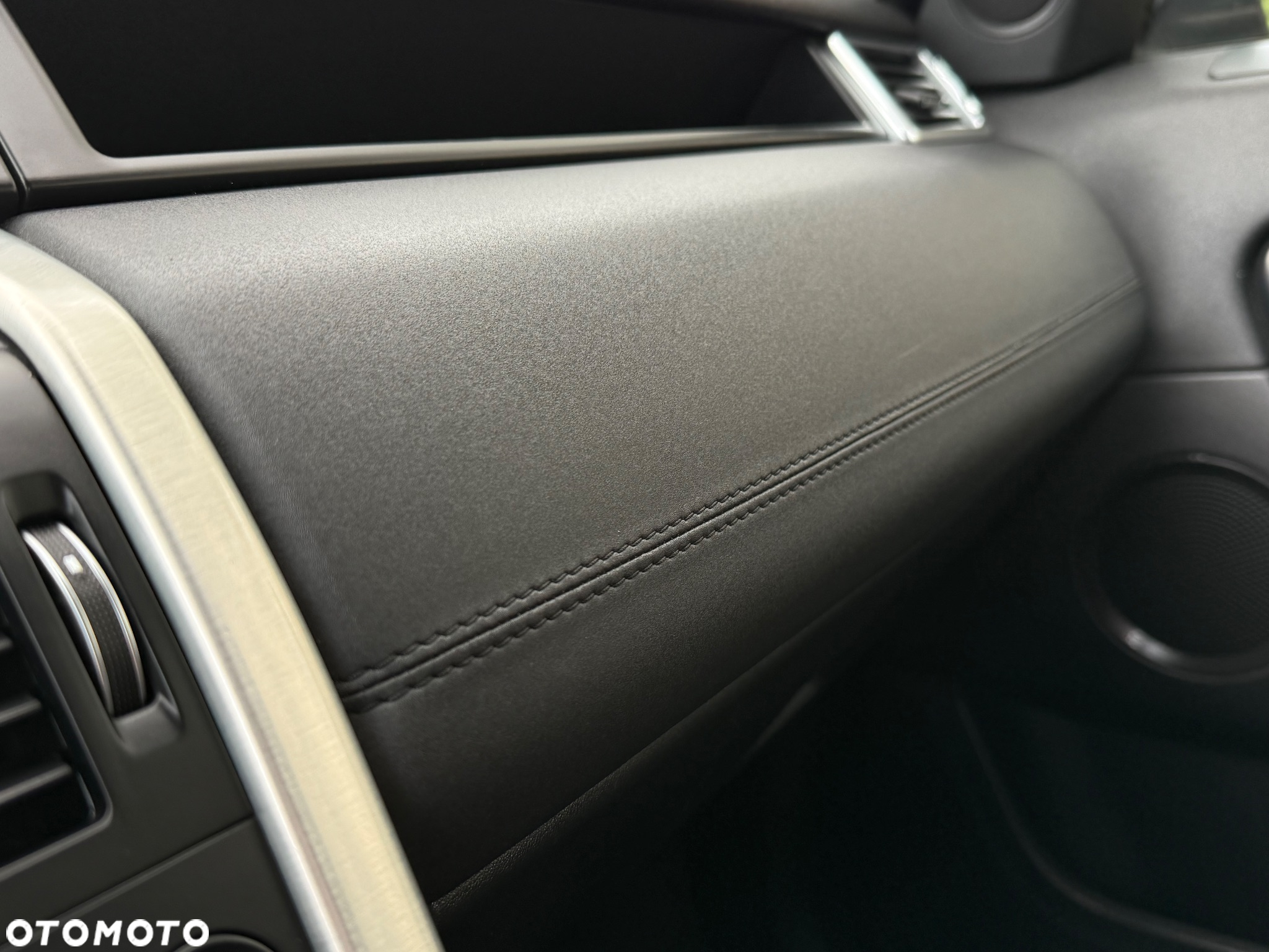 Land Rover Discovery Sport 2.0 D150 S - 25
