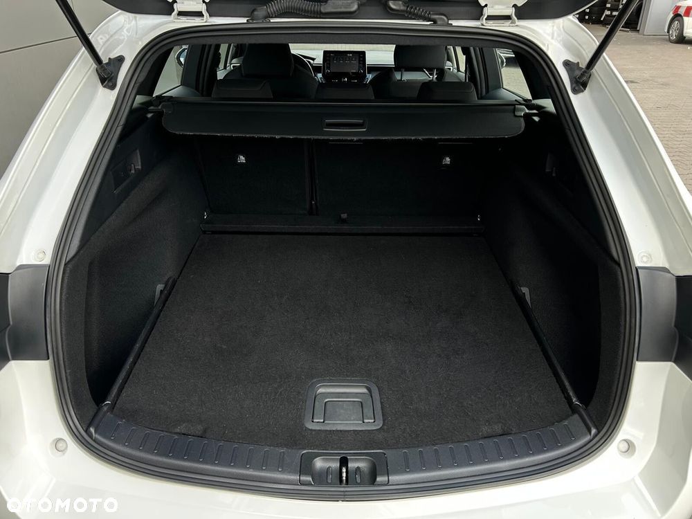 Toyota Corolla - 10