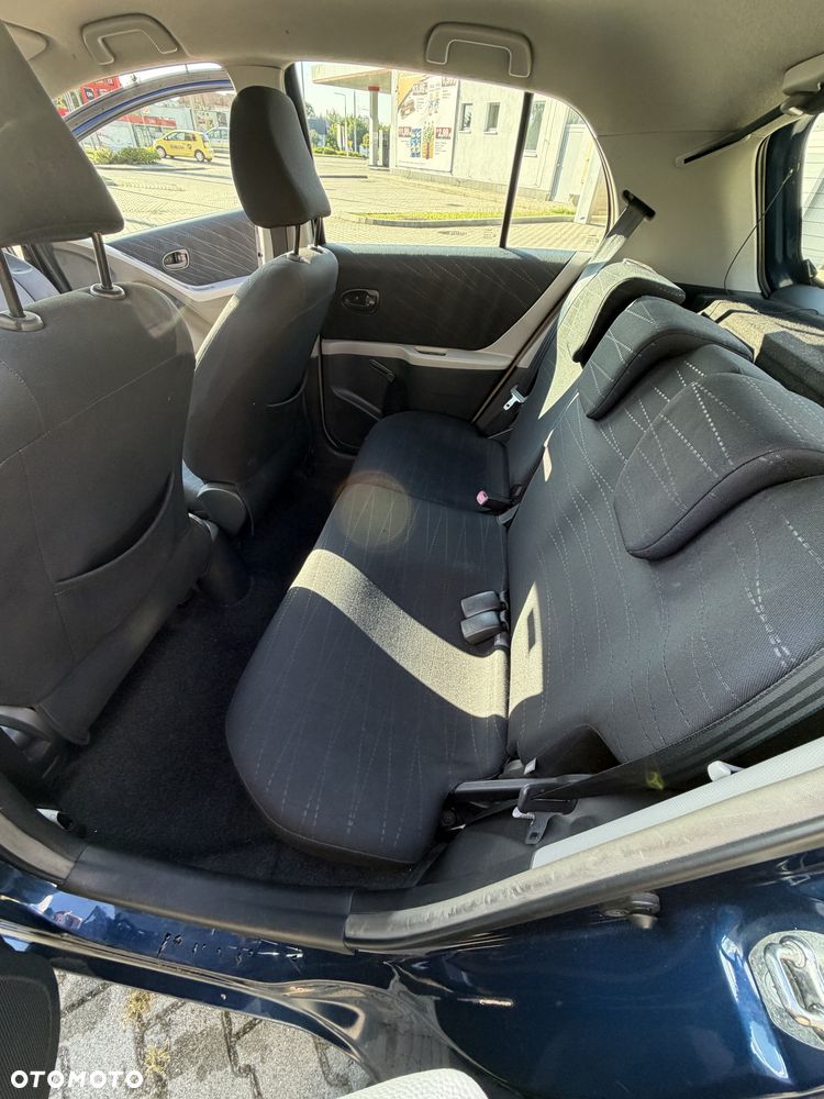 Toyota Yaris - 6