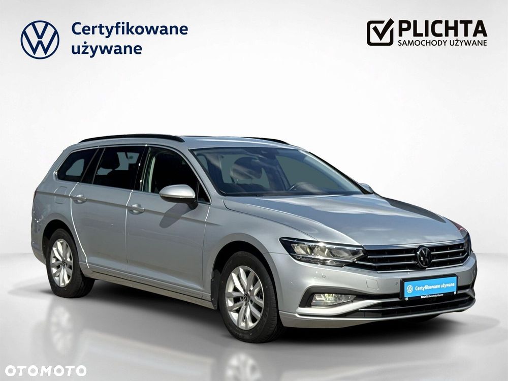 Volkswagen Passat - 4