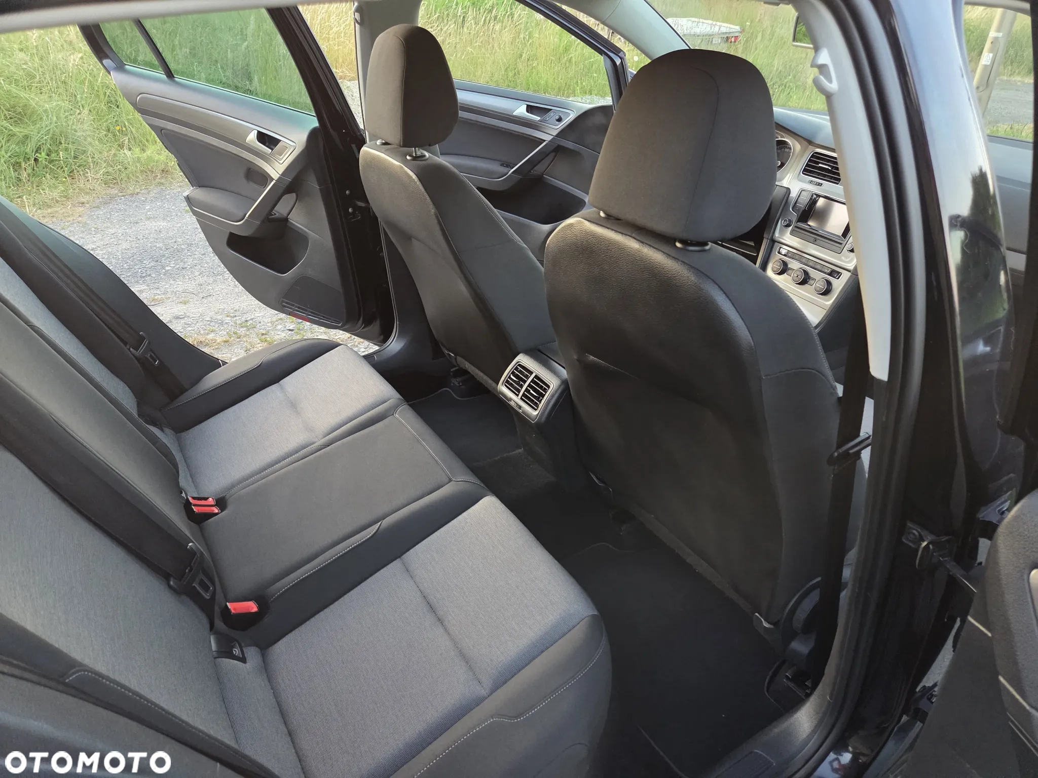 Volkswagen Golf VII 1.2 TSI BMT Trendline Perfectline - 23