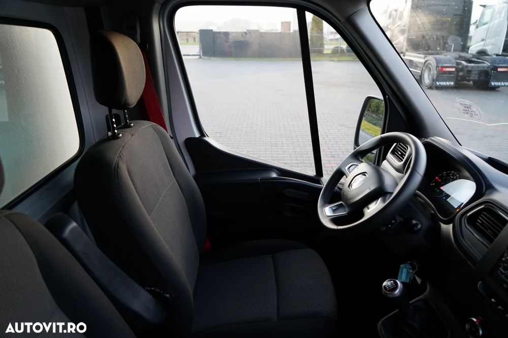 Renault MASTER / CONTAINER / LIFT - 750 KG / MTA: 3500 KG / 2023 / - 26