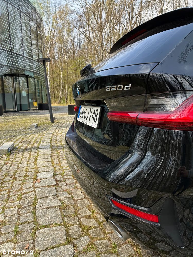 BMW Seria 3 320d Advantage sport - 11
