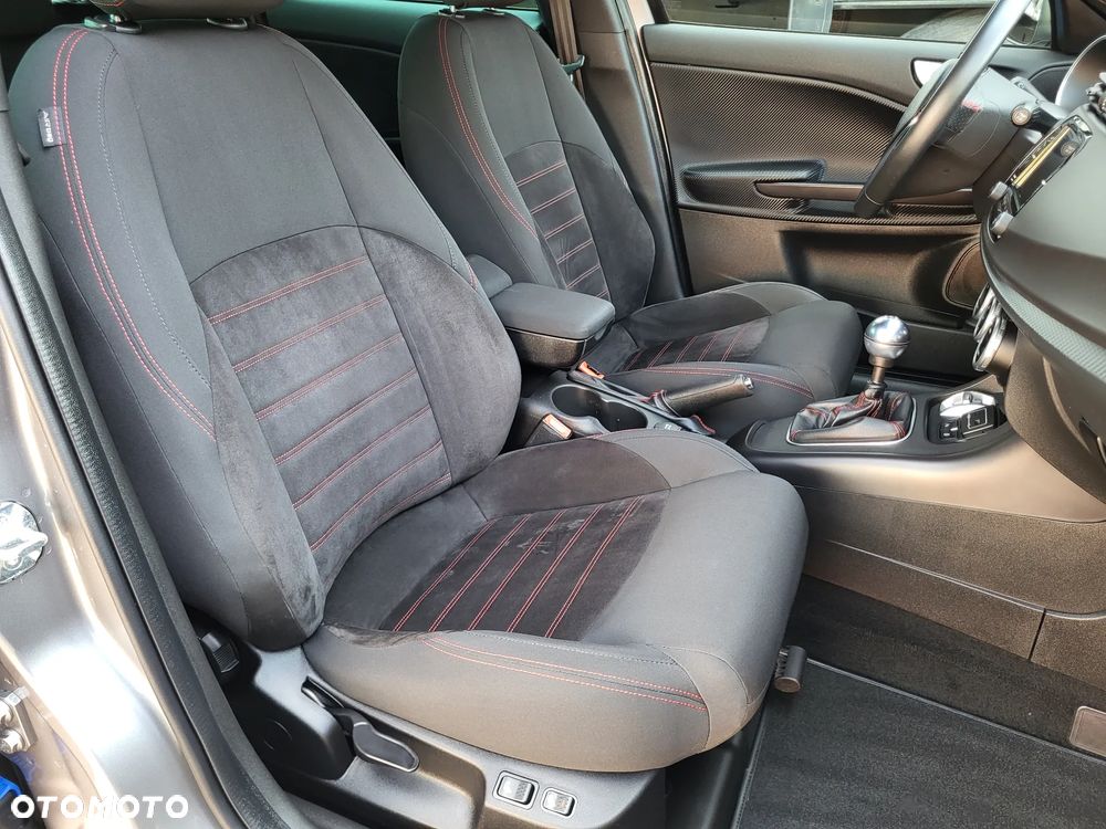 Alfa Romeo Giulietta 1.4 TB Sport - 34