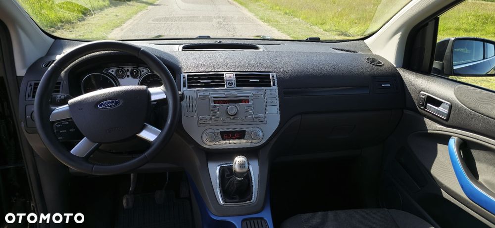 Ford Kuga 2.0 TDCi 4x4 Trend - 6
