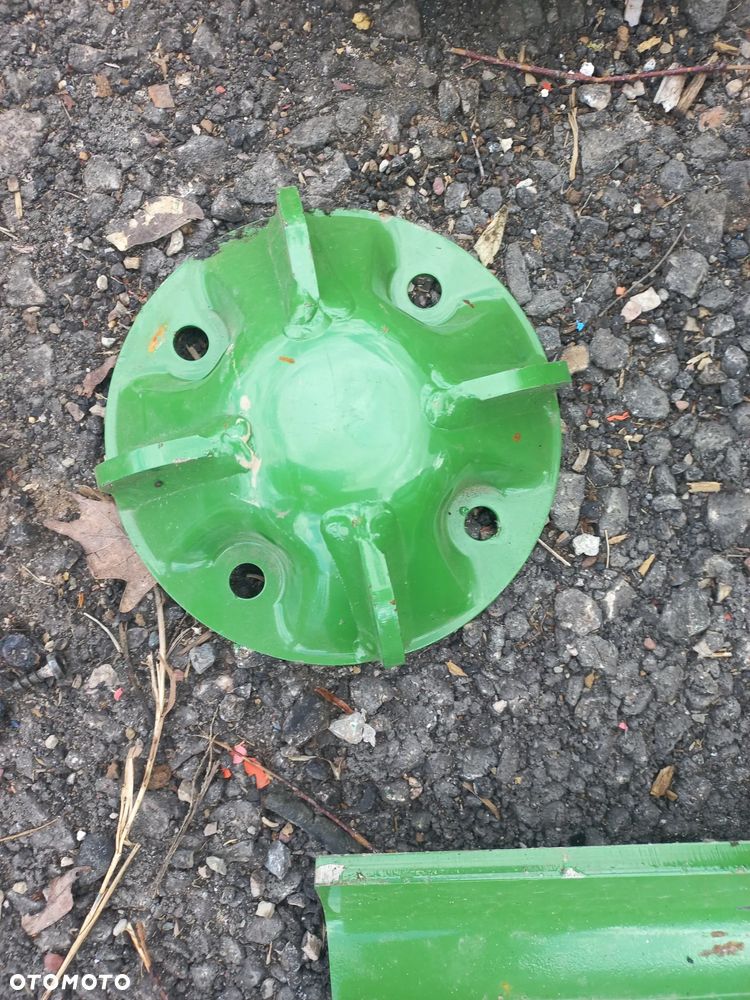 Części kosiarki KRONE ,dysk,ślizg,siłowniki,śruby,200310611,płoza,2535663,trzymak noża,200361700,934138.siłownik podnoszenia. - 3