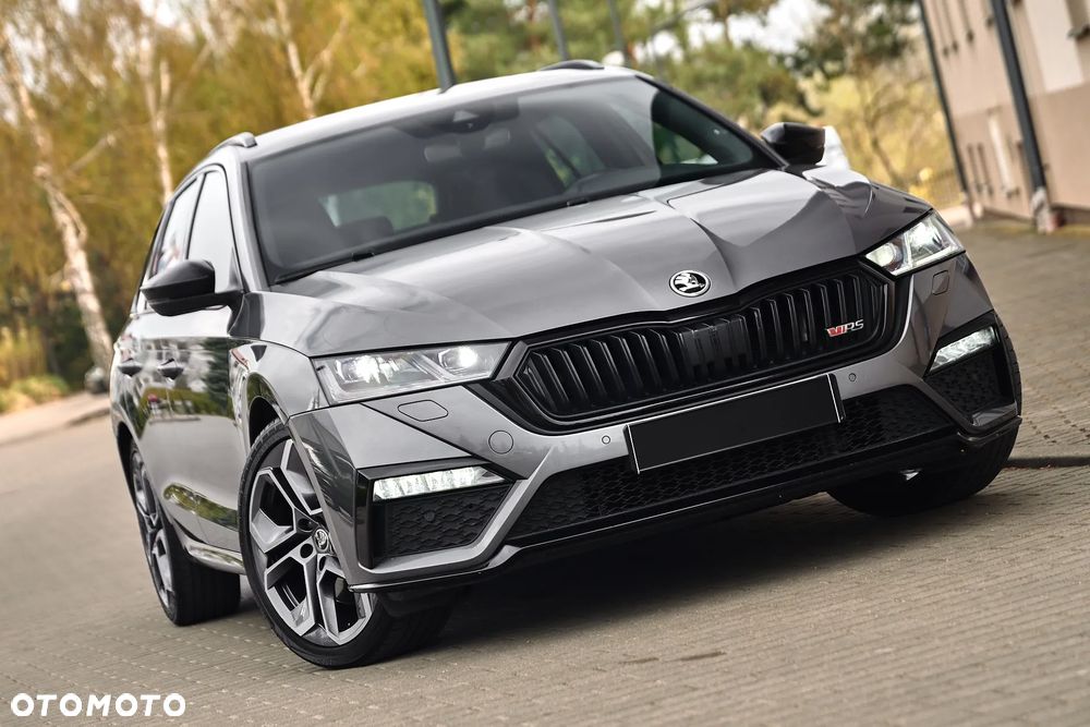 Skoda Octavia 2.0 TSI DSG RS Plus - 1