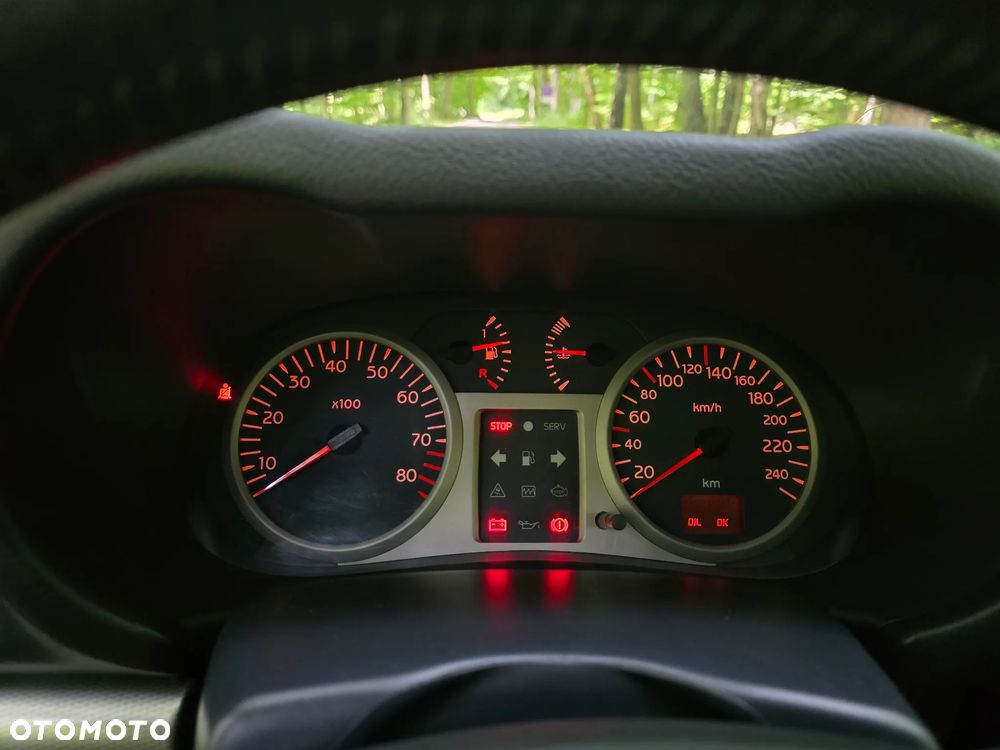 Renault Clio - 19