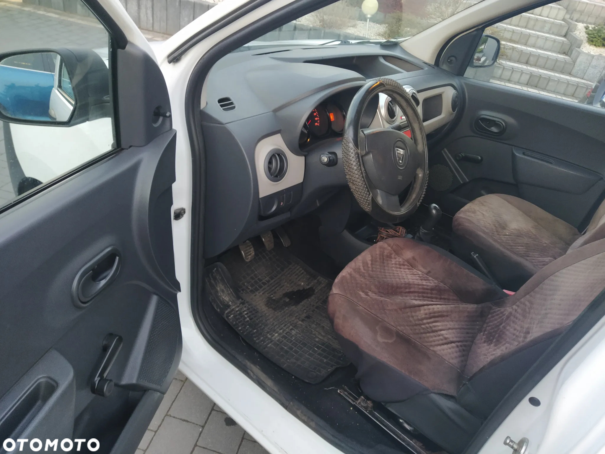 Dacia Dokker - 17