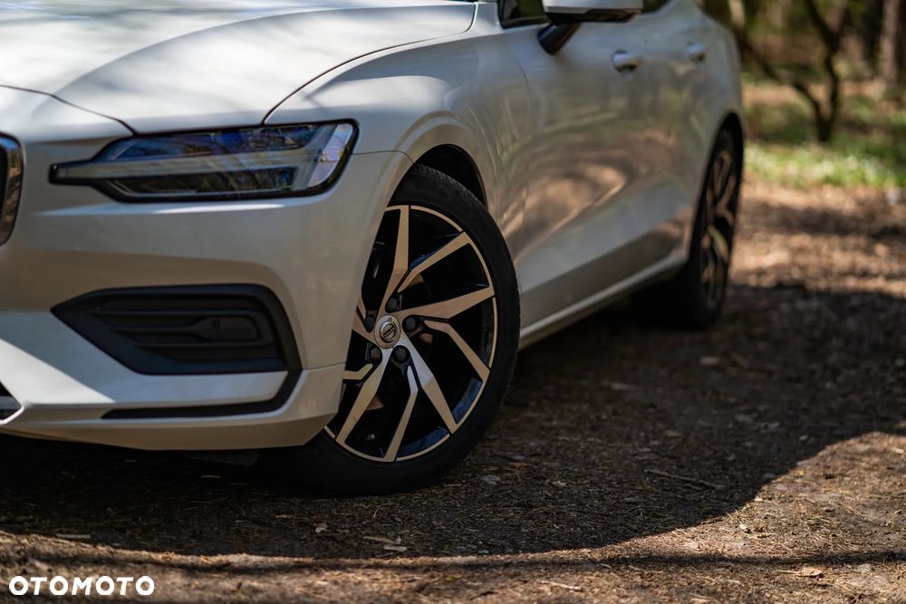 Volvo S60 T5 Momentum Pro - 6