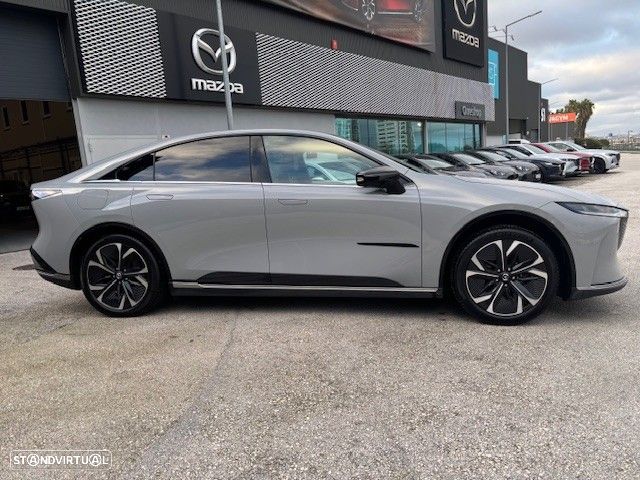 Mazda 6e 68.8 kWh Takumi - 7