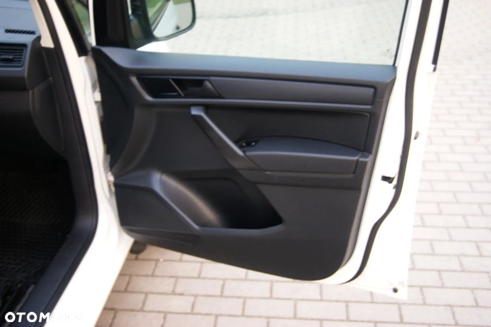 Volkswagen CADDY - 21