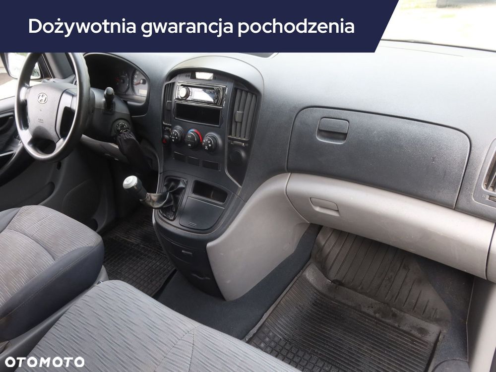 Hyundai h-1 - 17