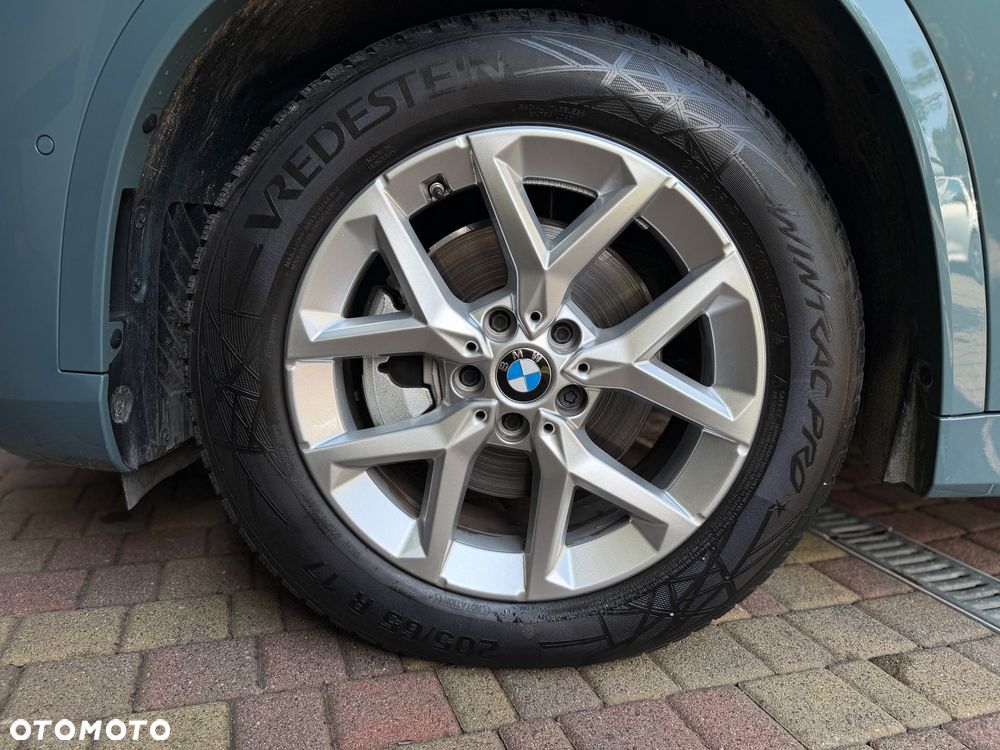 BMW iX1 eDrive20 66.5kWh M Sport Edition - 28