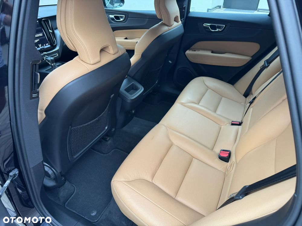 Volvo XC 60 D4 Geartronic Summum - 20