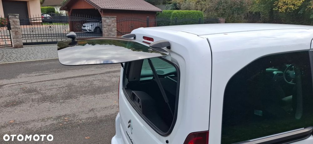 Citroën Berlingo Multispace BlueHDi 120 S&S SHINE - 19