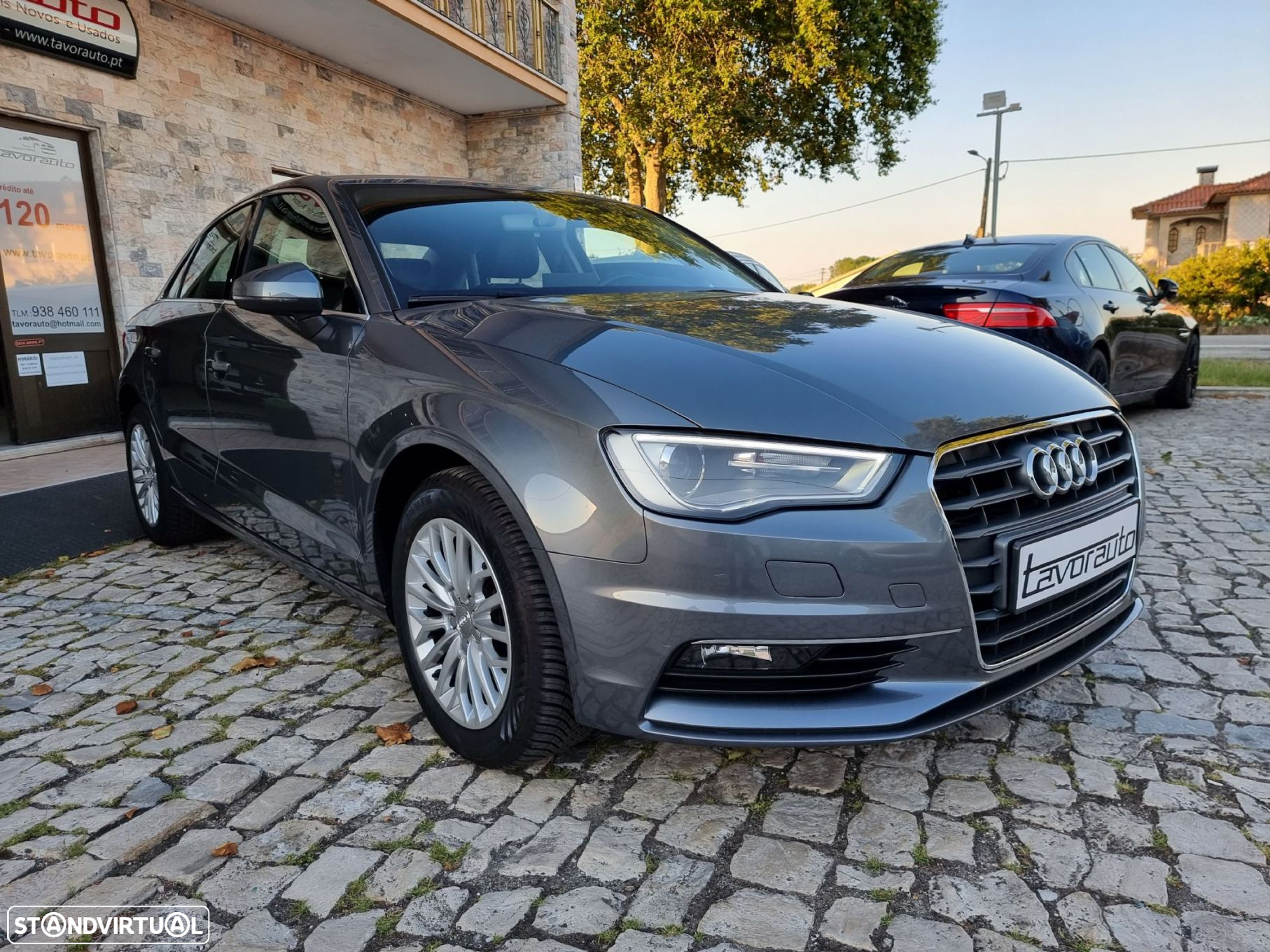 Audi A3 Limousine 1.6 TDI Attraction Ultra - 2