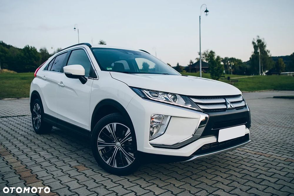 Mitsubishi Eclipse Cross 1.5 T-MIVEC (ClearTec) CVT 2WD Plus - 32