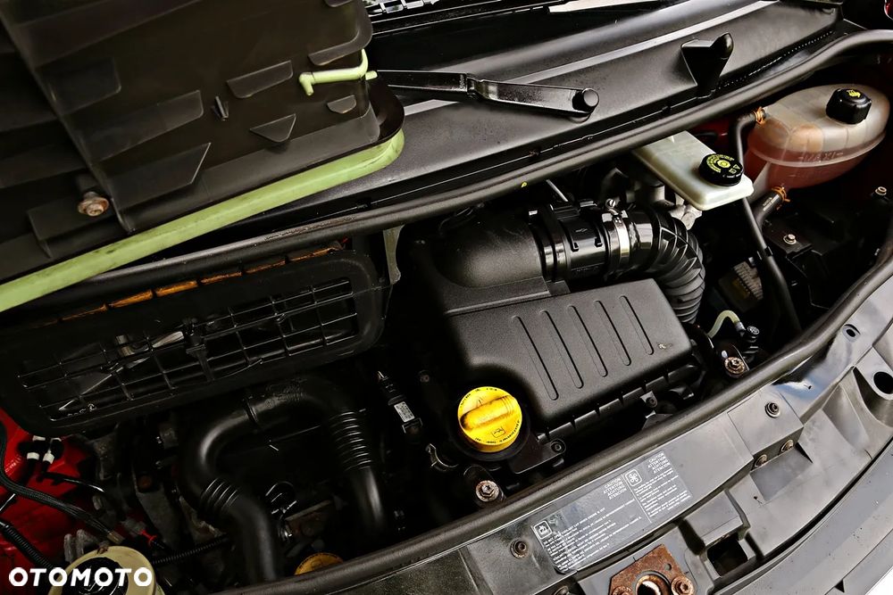 Opel Vivaro - 37