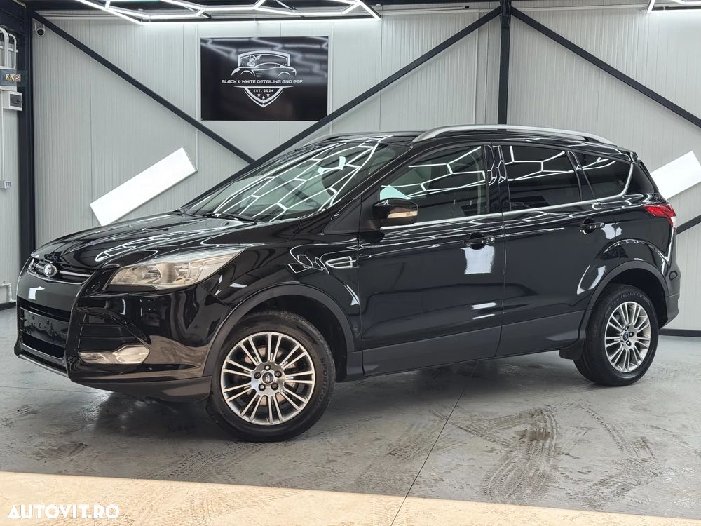 Ford Kuga 2.0 TDCi 4x4 Aut. SYNC - 12